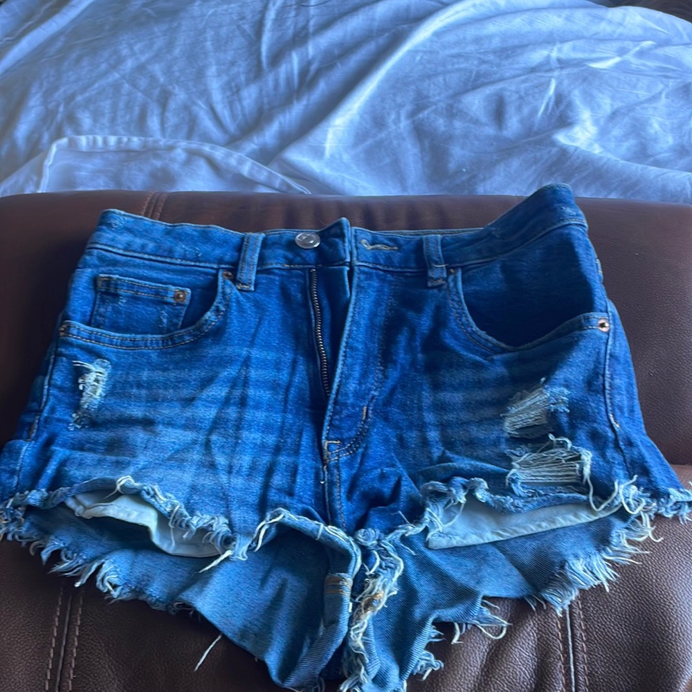 Ripped Jean shorts